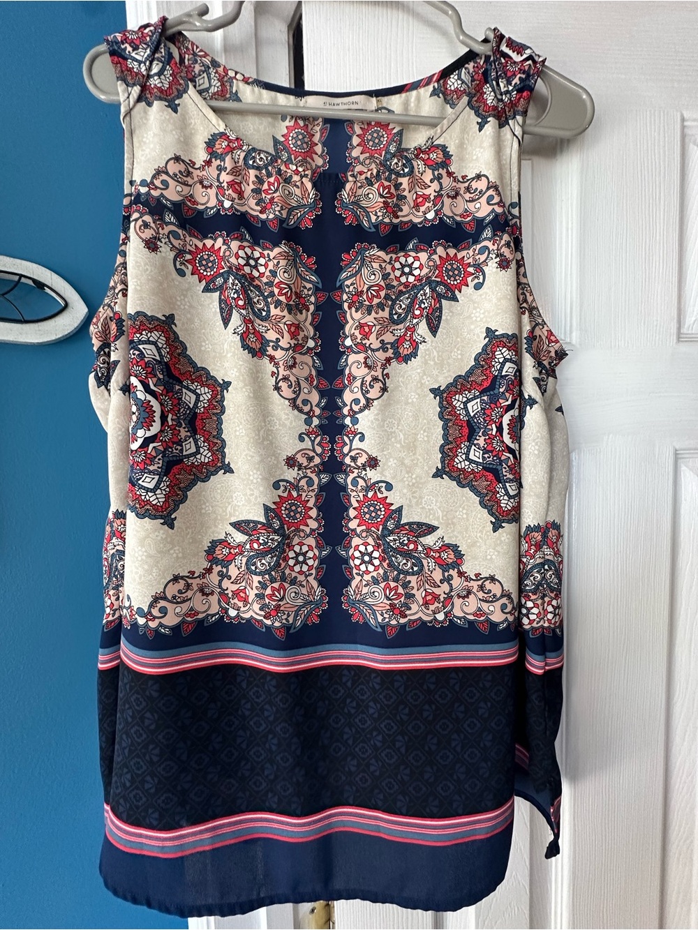 41 Hawthorn Navy, Cream & Coral Paisley-Patterned Sleeveless Top